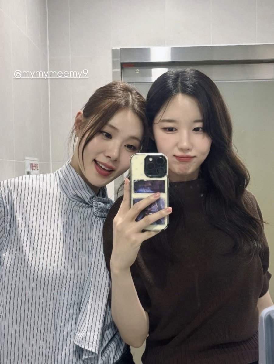 jjoyanm's tweet photo. 얼굴미침 https://t.co/GDncGOkB76