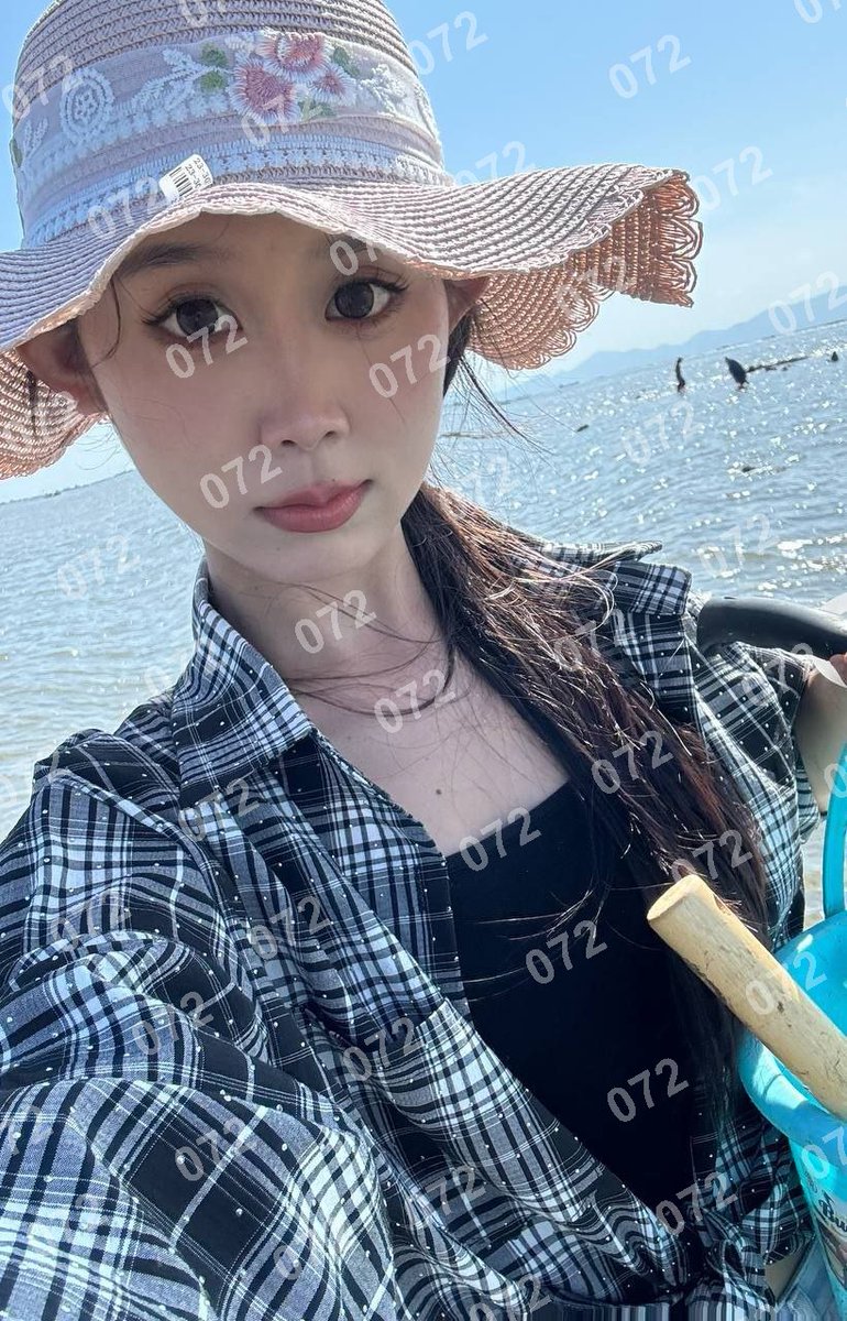 Davidm_hs's tweet photo. 💋恋爱通道💞：@donut2553（注意！失联看主页第一条帖子，选好妹子转发或者截图页面咨询客服）

安次区

#廊坊

那些花了好久才想明白的事，最终会被一次情绪失控全部推翻。 https://t.co/8DYXd4wL9H