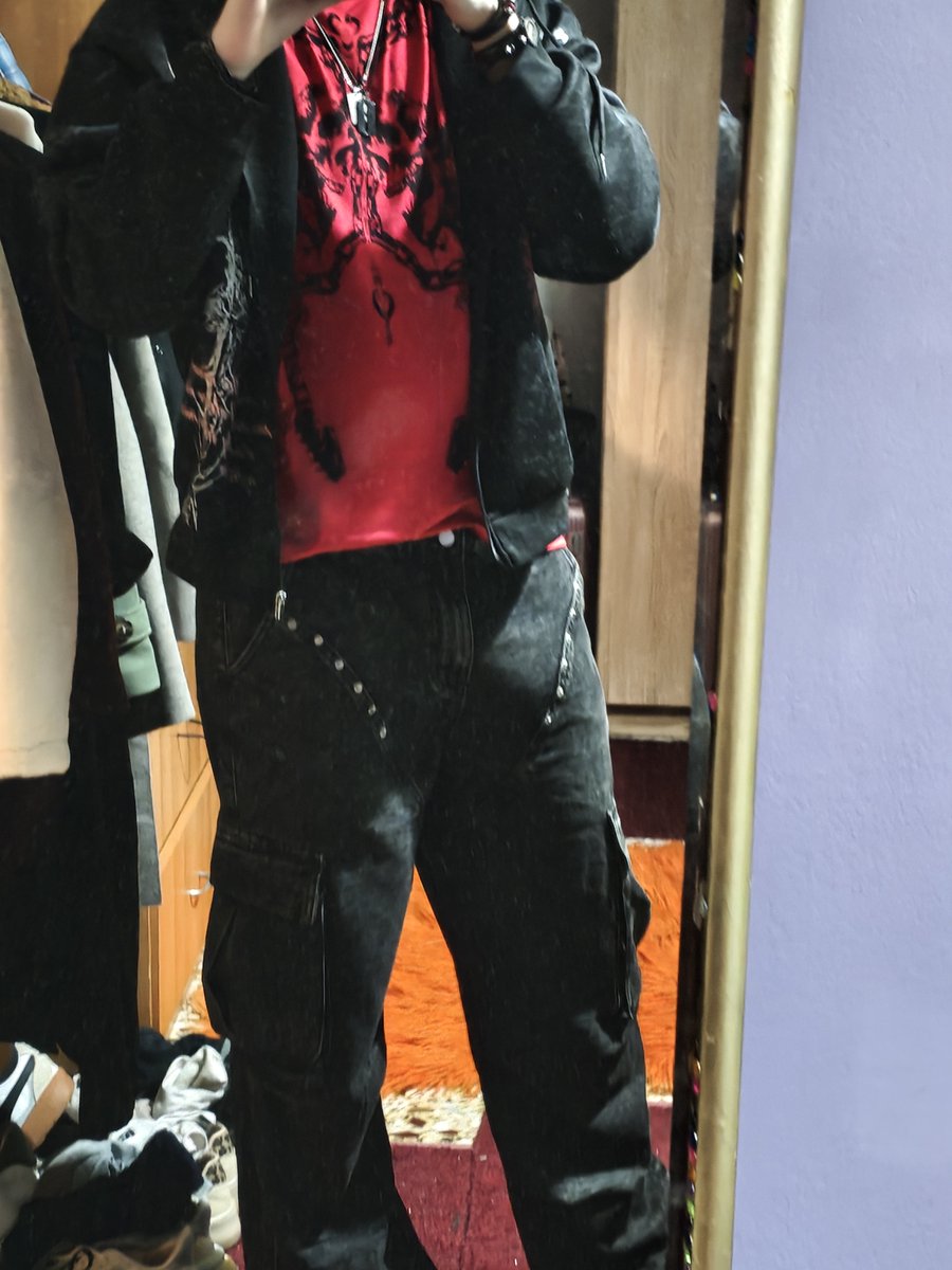 Andr3w000666's tweet photo. New pinned 🤓☝️

-21
-not new to #nsfwtwtً
-Switch sub lean
-dms open 
-talk to me about music!!

♡︎/⟳ if u wanna be moots ₍ᐢ. .ᐢ₎ https://t.co/lF2HuqMYFD