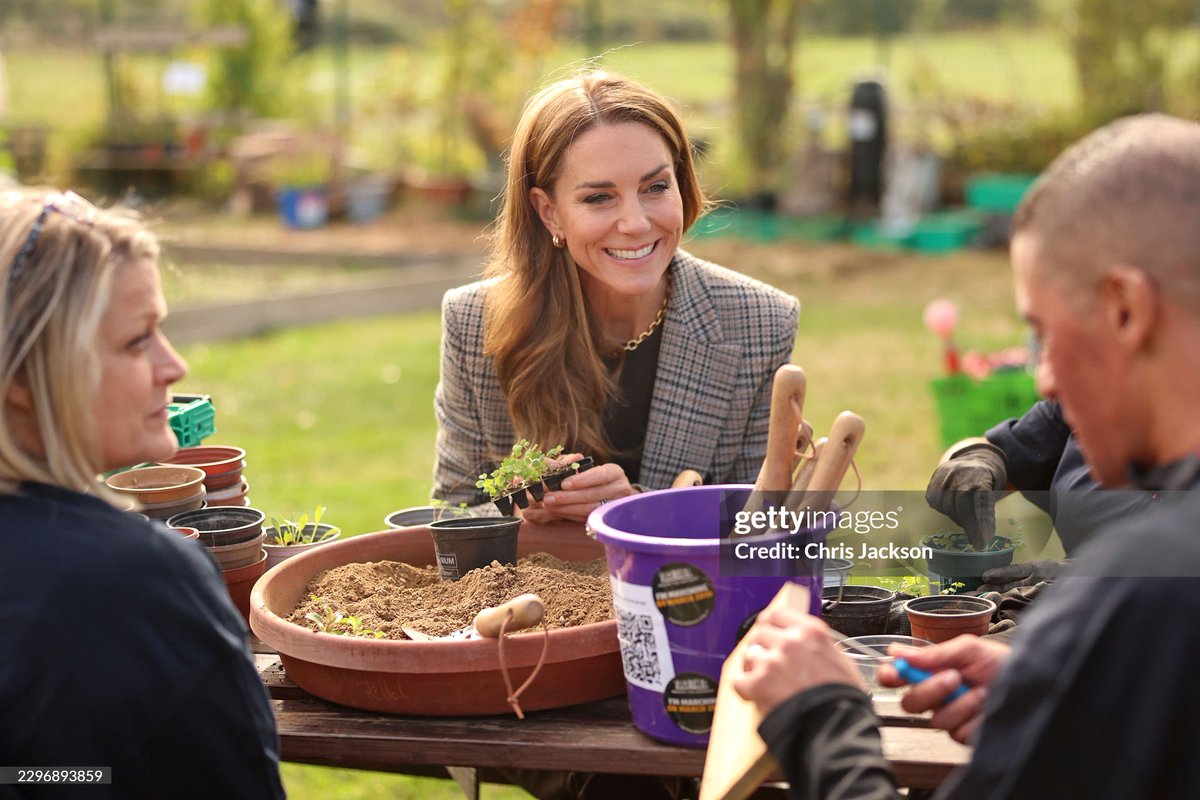 SabirahLohn's tweet photo. To mark addiction awareness week, the Princess of Wales was in southern England as patron of the Forward trust.

The trust helps people who have been dealing with addiction to rebuild their lives. Always love a surprising engagement. https://t.co/uD22ZhyiOb