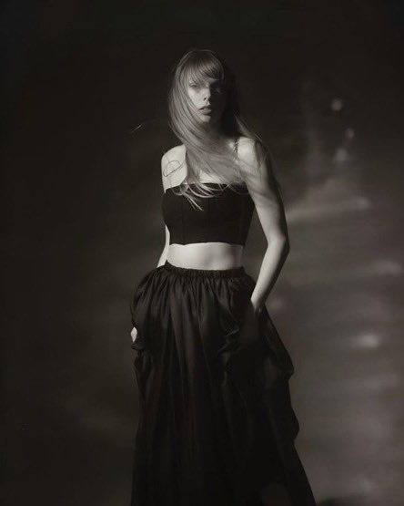 theswiftmuseum's tweet photo. Dakota Johnson will star in the music video for “Patient Zero.” https://t.co/L6CLGNbgLC