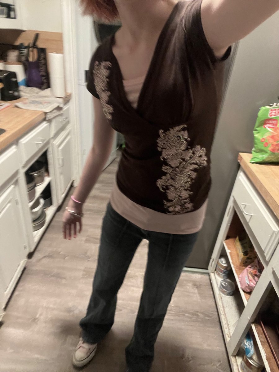 michifound's tweet photo. new infinity nikki update LES GOOO im gonna grind on that after school 🥹✌️ but anyways TODAYS OOTD!!!! OGs remember this outfit 👀 https://t.co/vYdUacovr9