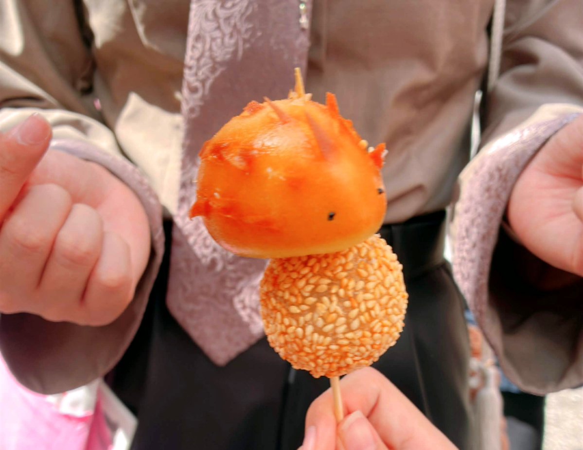 MSK2_game's tweet photo. オフ会２日目
神戸元町＆万博公園たべあるき
今度はアスレチックも行こうな https://t.co/MefkDjEACI