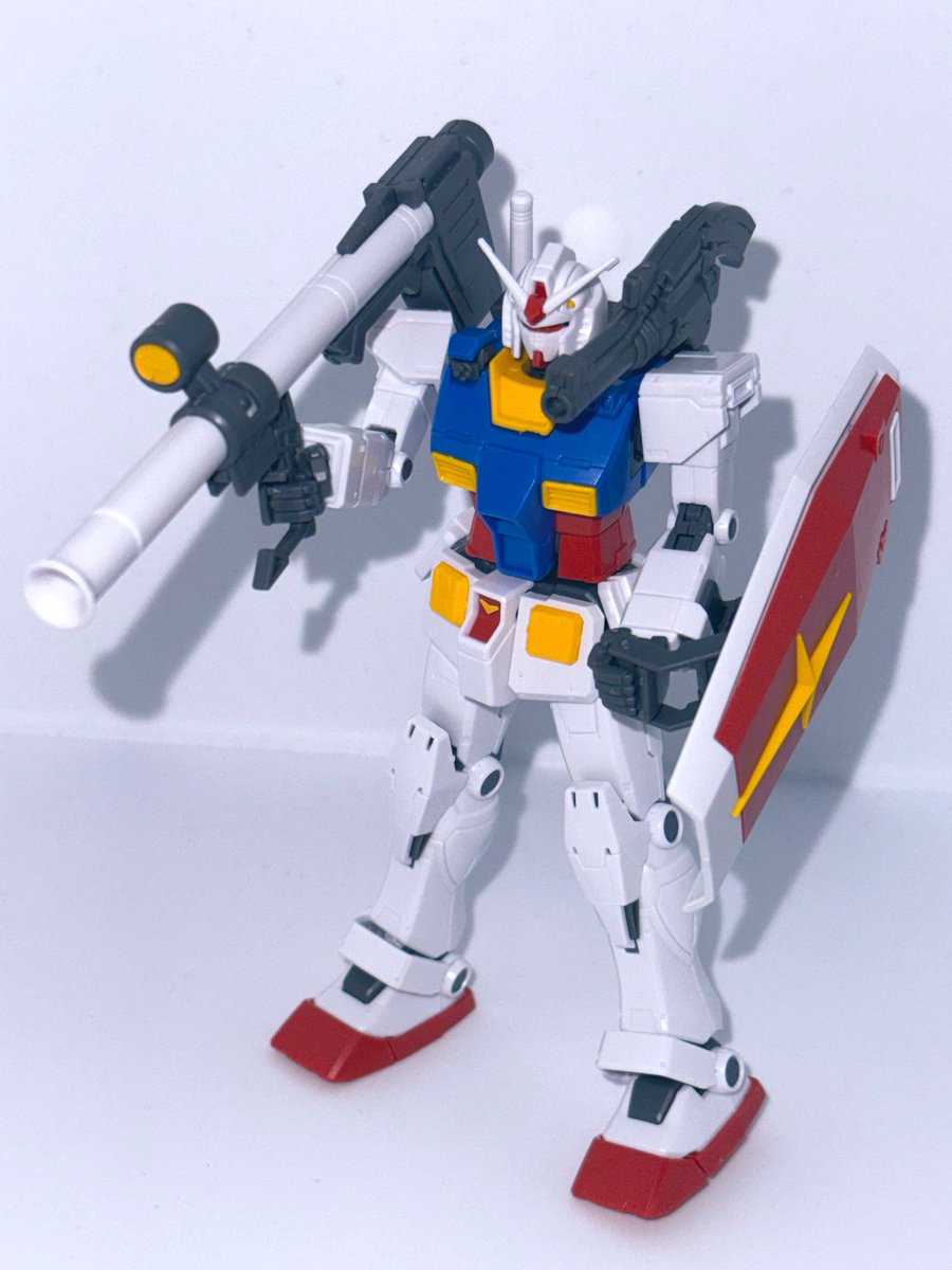lifewithgunpla's tweet photo. HG 1/144 RX-78-02 ガンダム(GUNDAM THE ORIGIN版)

シンプルなかっこよさがある

#RX7802ガンダム
#GUNDAMTHEORIGIN
#ガンプラ https://t.co/WnpLj0GWDf