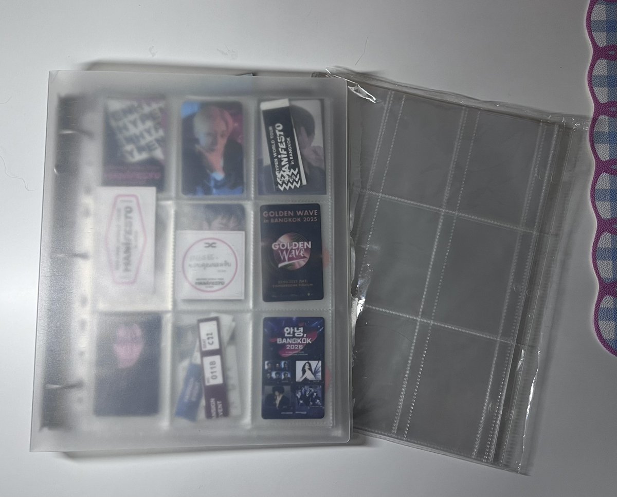 rain_inmyhateu's tweet photo. ✶ wts / ready to ship‧+˚♡

𓏲 ࣪₊ แฟ้มการ์ด 9 ช่อง  280 รส.
(ใส่ได้ 200+กว่าใบไม่รวมไส้แถม)

มีทั้ง 9ช่องสำหรับใส่การ์ด+2ช่องสำหรับใส่โปสการ์ด⭐️

แถมไส้แฟ้ม 10+แผ่น‼️

สอบถาม/ดูเพิ่มเติม dm
#แฟ้มการ์ด #แฟ้มสะสมการ์ด #แฟ้มเก็บการ์ด #ตลาดนัดแฟ้มการ์ด #เฟรมการ์ด #ตลาดนัดเฟรมการ์ด https://t.co/RN8E0CI4GR