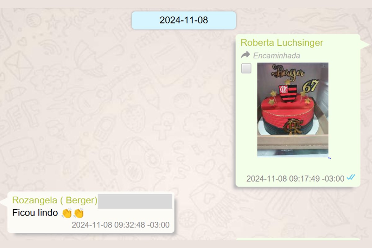 Economesteter's tweet photo. 🚨 Lobista que Lula disse nunca ter visto distribuiu relógio, joias, quadro e festa para assessores diretos do presidente!

Roberta Luchsinger deu ao assessor especial de Lula, Swedenberger Barbosa, um Cartier de R$ 66 mil e um quadro de R$ 83 mil. Também bancou festa de aniversário em camarote no Mané Garrincha, com comida, bebida e convidados.

A secretária pessoal de Lula também recebeu presentes de Roberta, que aparece nas investigações da PF sobre tráfico de influência e corrupção e dizia em mensagens ter relação com Lulinha.

Lula chamou Roberta de “pilantra” e disse nunca tê-la visto. Mas ela estava distribuindo quase R$ 150 mil em presentes dentro do círculo mais próximo do presidente, sem contar o recebido pelo Marcola, ex-chefe de gabinete.

Lembrando que, em áudios, Roberta diz que Lulinha é seu sócio em mais de 8 oportunidades.