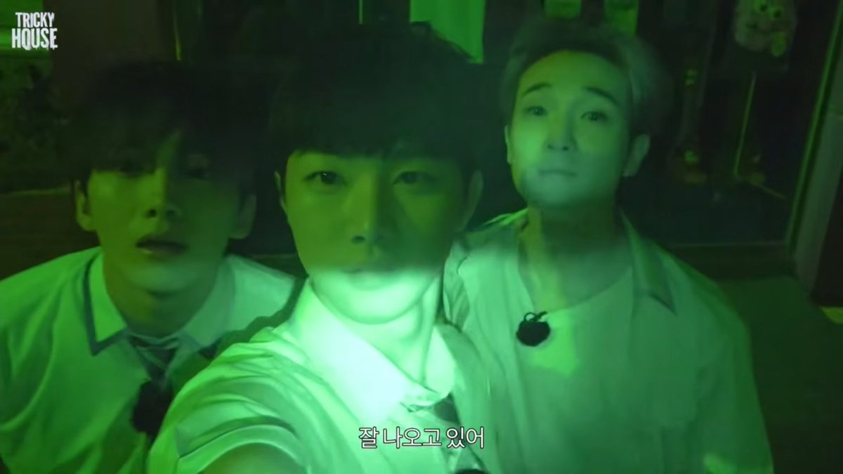 MiffYujun's tweet photo. THEY FEEL SO YOUNG HERE OH MY GOD😭🤍🤍 https://t.co/4yVHqUgpnL