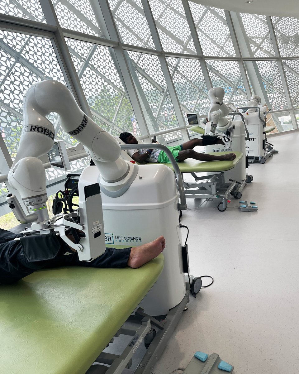 LSR_Robotics's tweet photo. Strengthening our partnership in Malaysia. 🇲🇾

We visited our strategic partner in Malaysia, working closely with their therapy team on ROBERT® training, and further strengthening our collaboration and the integration of robotic-assisted rehabilitation into clinical practice. 🤝 https://t.co/r3FBRsUqKC