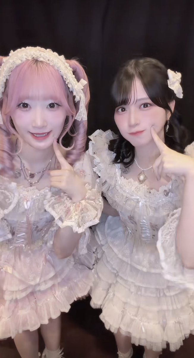 mao0782's tweet photo. きあまい尊い😭😭😭 https://t.co/TvuCgrPY5J
