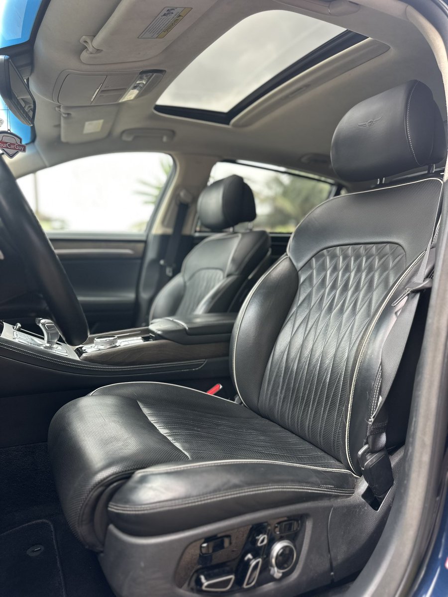 Teshie_youngboy's tweet photo. 2020 Genesis G90 Premium 
65k miles
GHS 785,000

•3.3L Twin-Turbo V6 engine 
•Automatic Transmission 
•Premium leather interior 
•Sunroof
Dm or whatsapp 0530179956 https://t.co/RwEL3i5ZK0