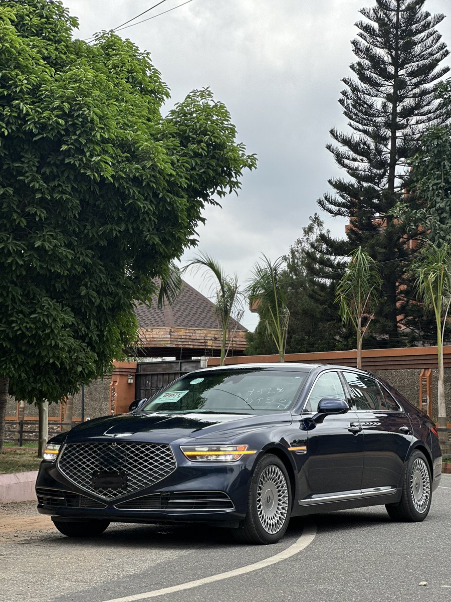 Teshie_youngboy's tweet photo. 2020 Genesis G90 Premium 
65k miles
GHS 785,000

•3.3L Twin-Turbo V6 engine 
•Automatic Transmission 
•Premium leather interior 
•Sunroof
Dm or whatsapp 0530179956 https://t.co/RwEL3i5ZK0