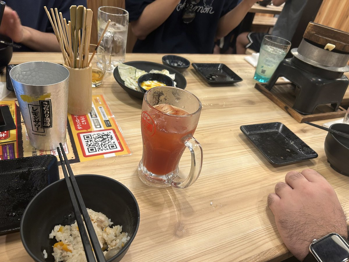 mare01110804's tweet photo. かず、マロ、ソラと
酒うめぇ https://t.co/GRfKTpfQVG