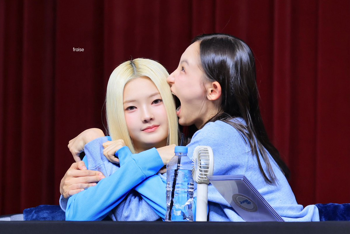 fraise_hee1011's tweet photo. 260922
#서희 #SEOHEE #이하늬 #YIHANI
#튜이드 #TUIDE https://t.co/tVbD8wKRbV