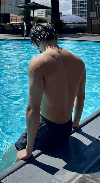 gyuusberry's tweet photo. another back meal thank you🤤🤤🤤 https://t.co/95nD5GTbdb