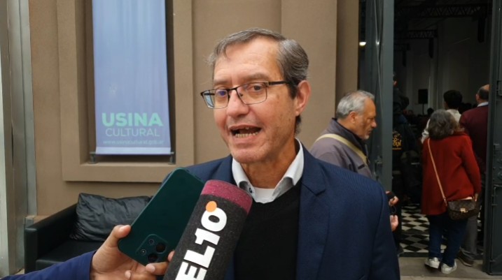 el10tv_'s tweet photo. 🎭"LA POLÍTICA CULTURAL TIENE QUE LLEGAR A CADA RINCÓN": ASHUR DESTACÓ LA ENTREGA DE FONDOS

El Fondo Ciudadano destinó $80 millones a 102 proyectos culturales de 39 municipios salteños.

https://t.co/sU4tyreN9o https://t.co/hYY2oirZAJ