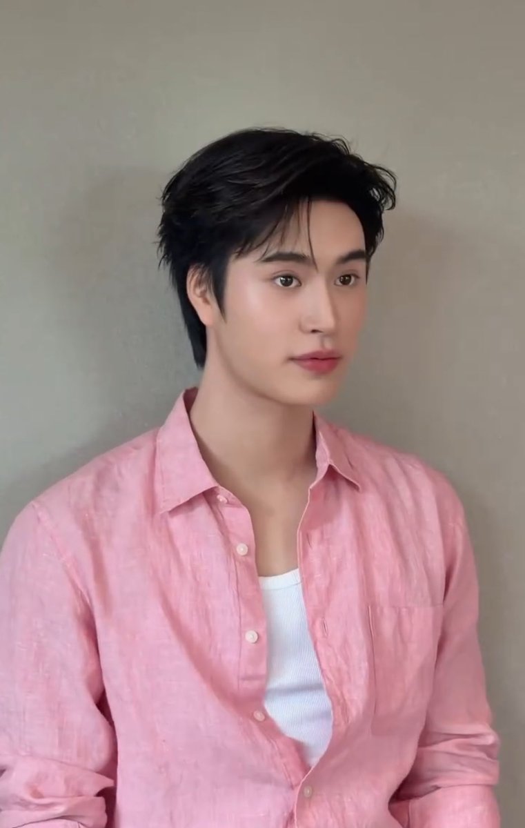 tianxmini's tweet photo. น่ารักจังㅠㅠ เหมือนตุ๊กตามาก 💘 https://t.co/PbLp7wyvAY