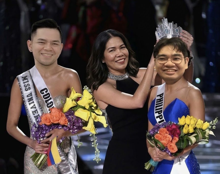reyclizine's tweet photo. congratulations, doc ced, for being the new defending champion. sir @dmndcrs, ang mahalaga, masaya ka d’yan ngayon sa japan. https://t.co/am1d55U3Wk
