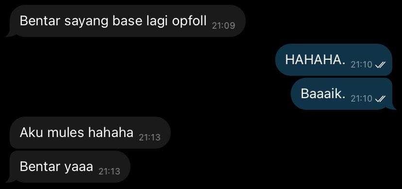 lineandlove's tweet photo. *lagi nonton*

No one:

Literally no one:

Amour: https://t.co/VU1LNTU9BA