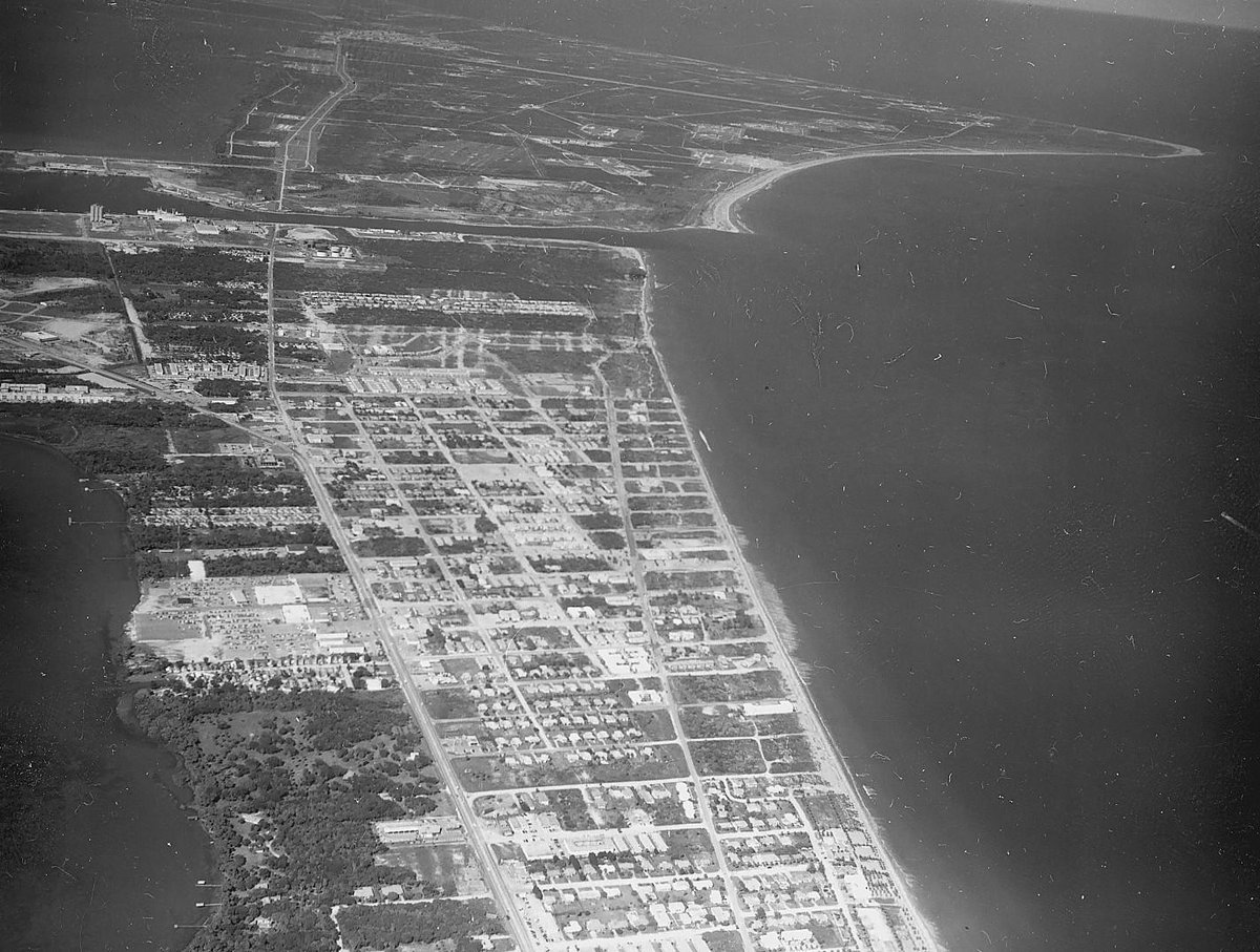 AlumniFLTech's tweet photo. Happy Founders Day, Panthers!

68 years ago today, Florida Tech began as a night school supporting America’s space program. 

From a bold vision to a global university, the Panther story continues, and you’re part of it!

Here’s to 68 years of #PantherPride! https://t.co/hAh1S2Gw1h