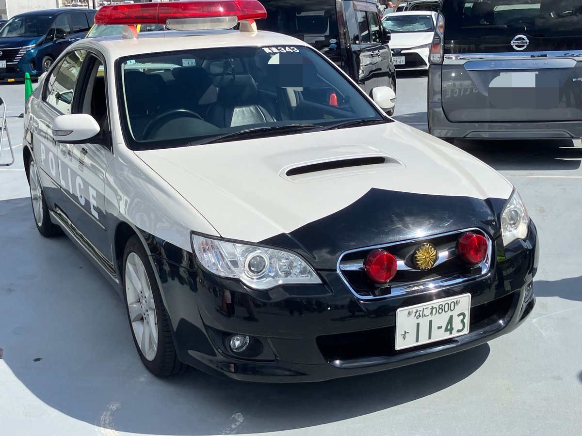 Y31CEDRIC203's tweet photo. 大阪府警　高速道路交通警察隊　
4代目レガシィ　高速Ⅱ型　高速343

にしよどがわ　交通安全・安心フェスタに展示されていました🚔

何度見てもかっこいい😎 https://t.co/cwIxLAjbcs