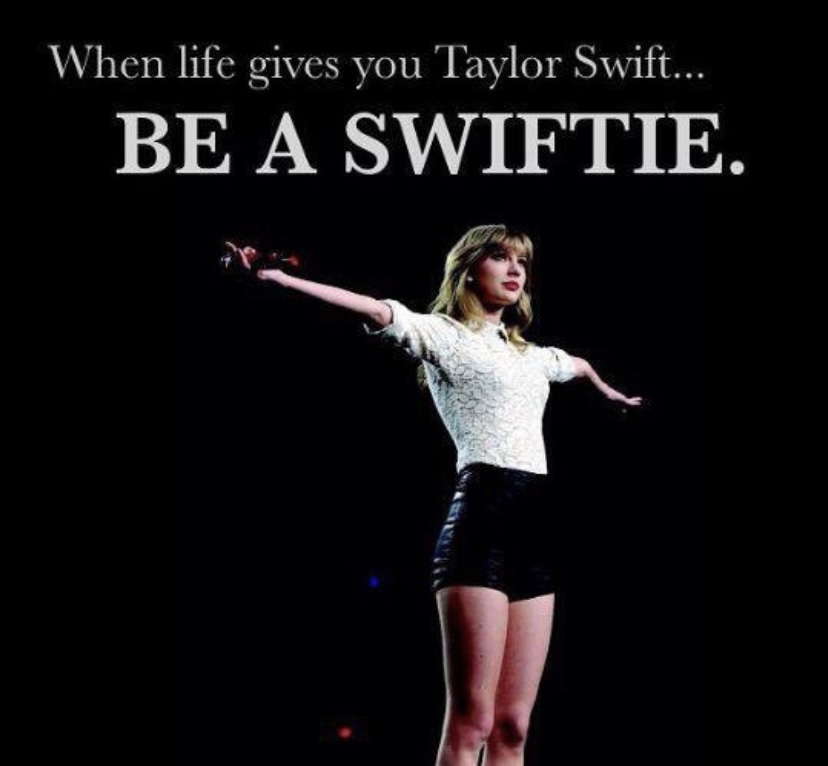 coffeeaIIaIone's tweet photo. how it feels when taylor starts moving like a serial killer again https://t.co/4XtYwKDatZ