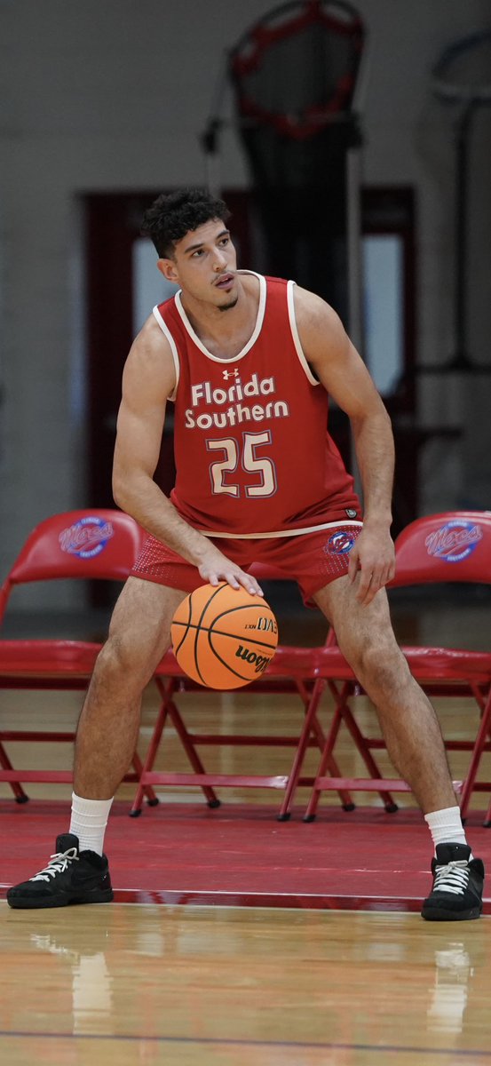 Navarro7Pablo's tweet photo. New threads, same goal 🎯 #faith + #consistency https://t.co/O4TfCWy7j2