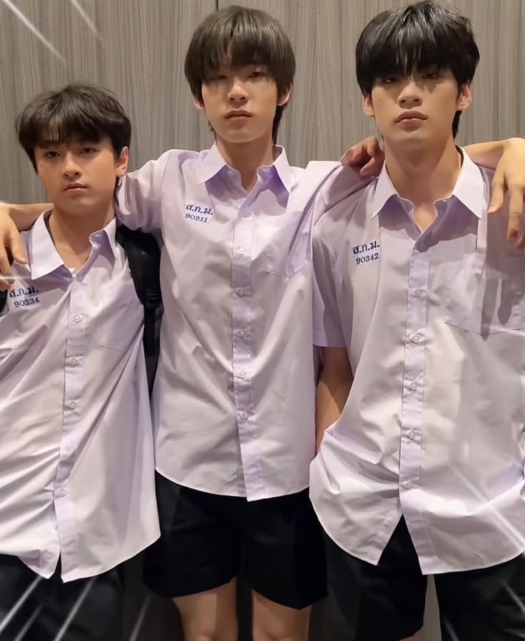 gojosatosuo's tweet photo. คิดถึงแก๊งนี้
wave                    TEETEE                    NORTH https://t.co/NEhq90YZMd