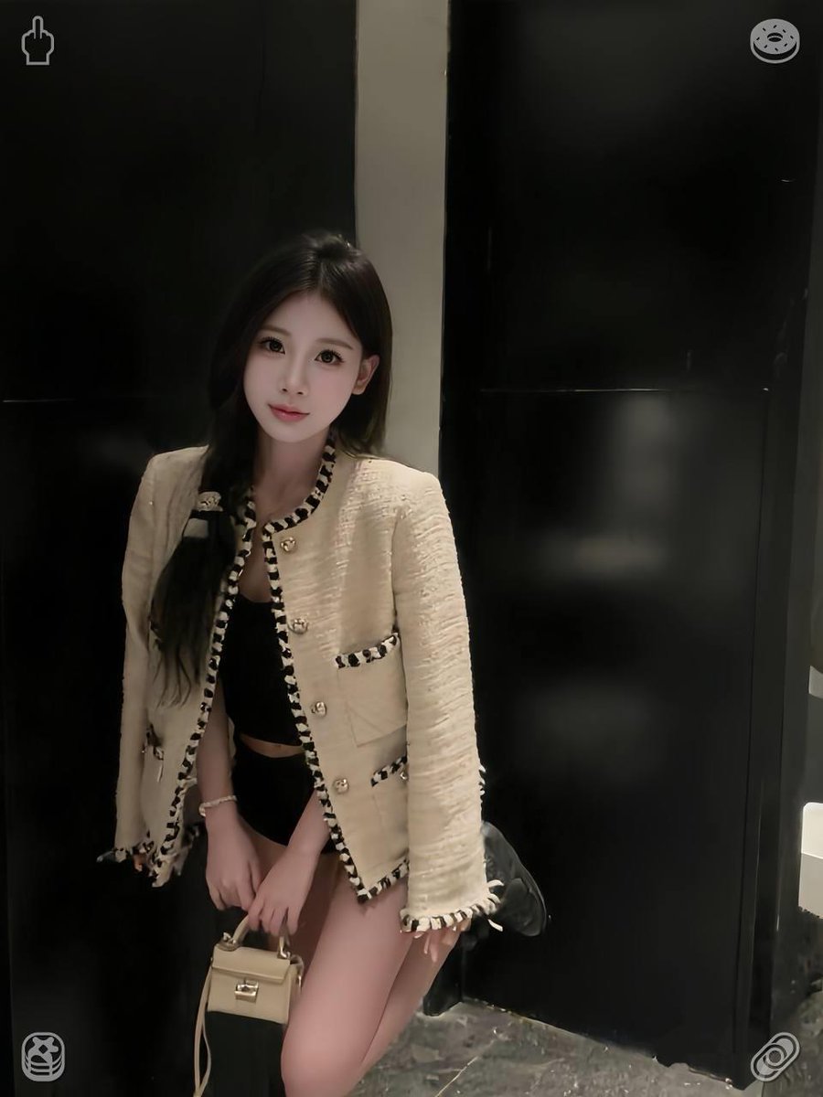 Kbarnes225's tweet photo. 云南常德在线美女寻找酒搭子
女大学生在线寻找爹系男友🥹@K3k9_
#同城交友#合约女友#金丝雀#健身#校花#萝莉#御姐#生活费#陪伴#金主#金主爸爸#日常#反差#黑丝#学生妹#糖爹 https://t.co/Qg6HtJxFSn