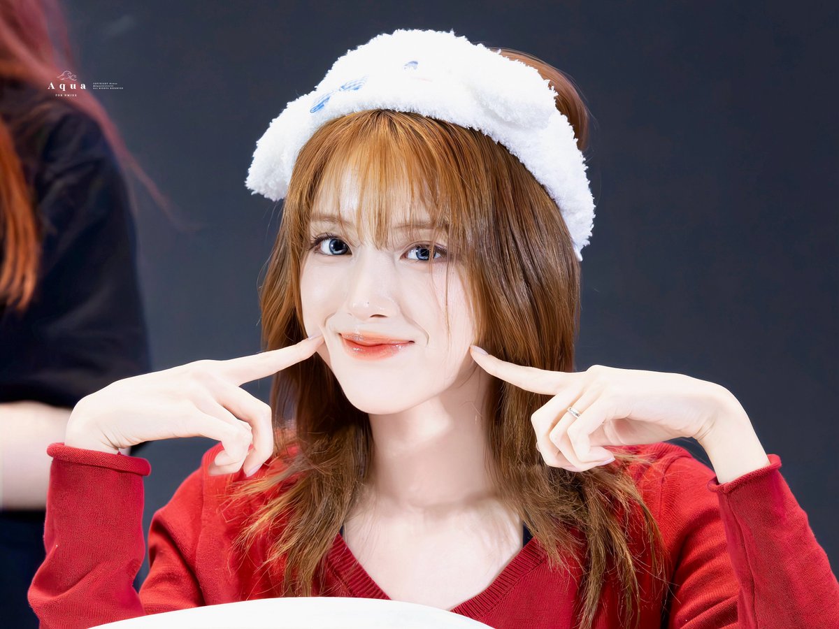 Aqua20220222's tweet photo. 260829

#엔믹스 #NMIXX 
#지우 #JIWOO https://t.co/A2W4dV8CHt