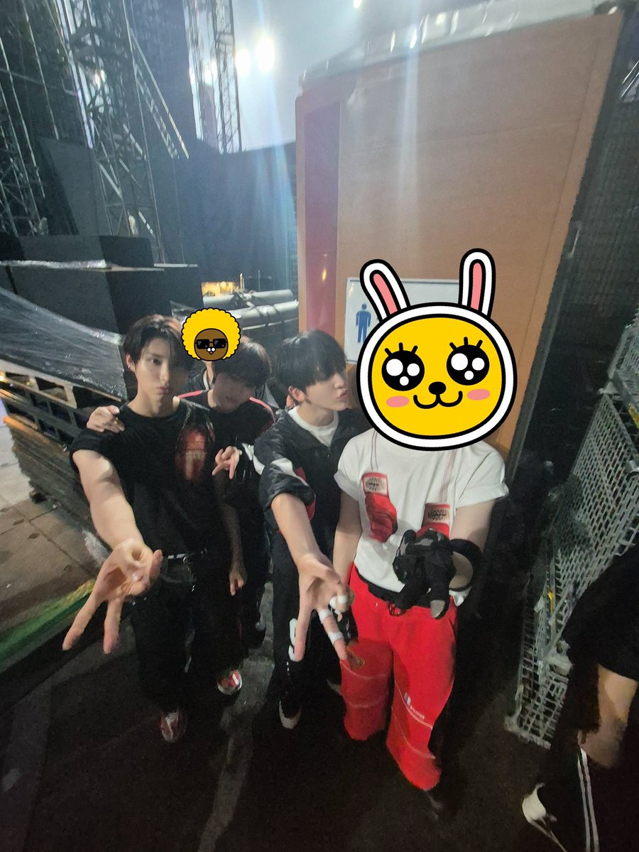 0ink0ink0's tweet photo. 울밍아빠는왜다가려젓나요?
자러가셔서 말도 몬해주고, https://t.co/46eqKquVrn