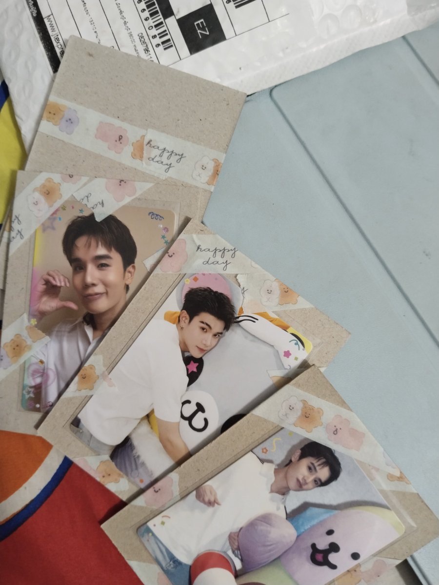 ph1rxy_'s tweet photo. ของมาส่งแล้วค้าบ แม่ค้าน่ารักมากแพ็คดี ราคาเป็นกันเอง ถูกใจเลยค้าบ มีโอกาสจัดซ้ำแน่นอน🙏🏻☺️
#bbkhwan1415 https://t.co/jxNFPC0ecE