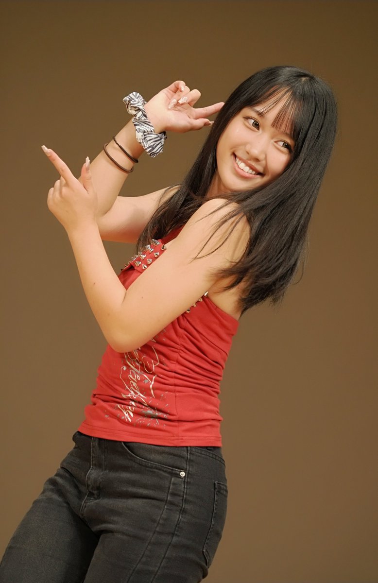 nanio_zotan2's tweet photo. 9/21 四谷区民ホール
『みんなのアイドルフェスティバル』
前回見た時はソロでした
今回はグループで出演
LUMi5-teen (ルミナスティーン) 
#こあ @coa_coa04
#アイゲキ #東京アイドル劇場 https://t.co/m5CIUl8lcm