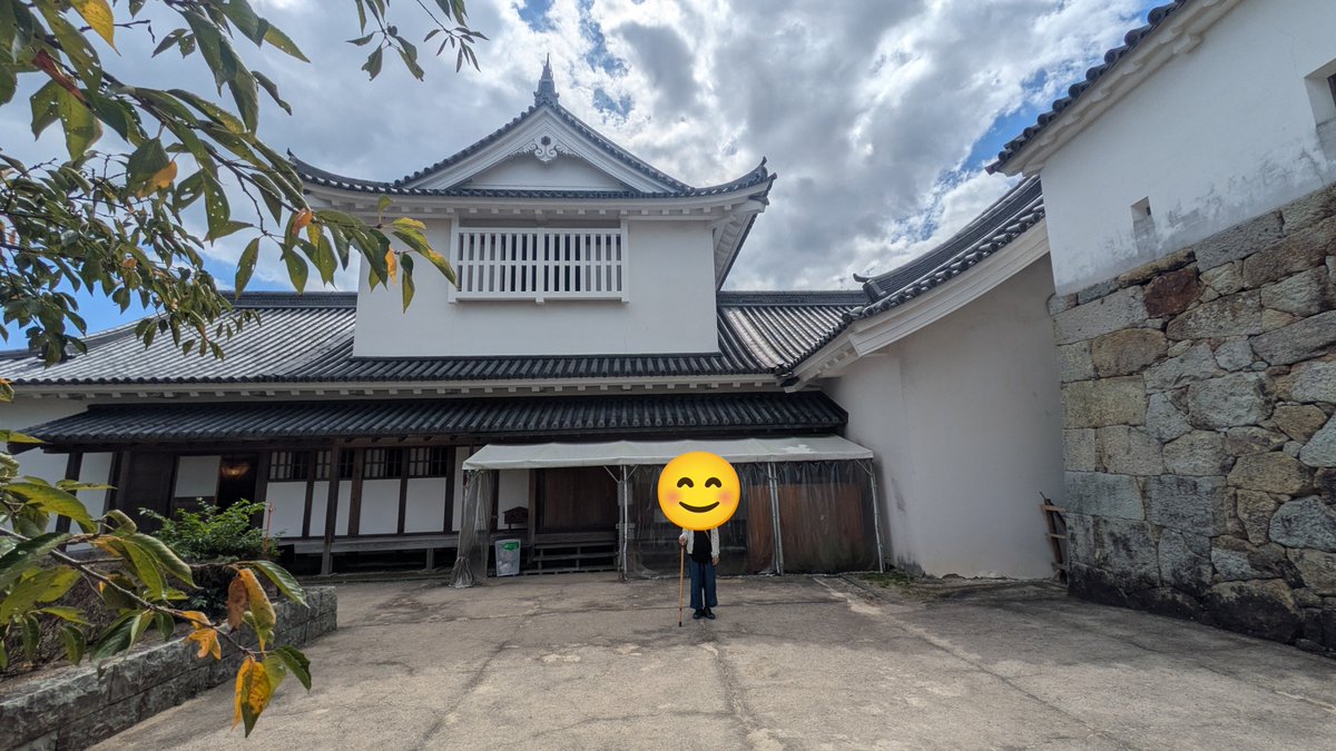 Shirley_Temple_'s tweet photo. １００名城　32城目　津山城
津山城アクスタキーホルダーつきのグミを購入。 https://t.co/KeuW4JmNTv