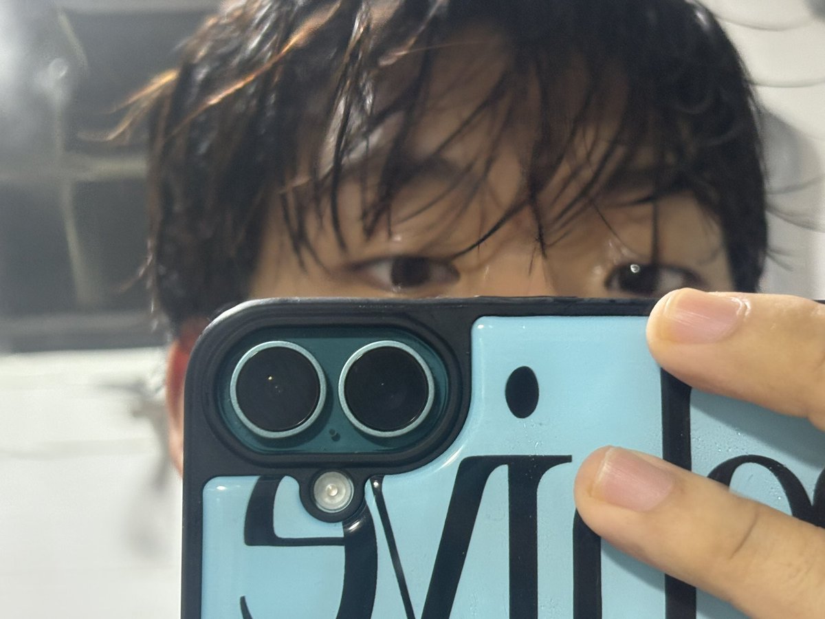 euzvo's tweet photo. 나 눈이 짝눈인가? ㄷ https://t.co/aitPgB2njy