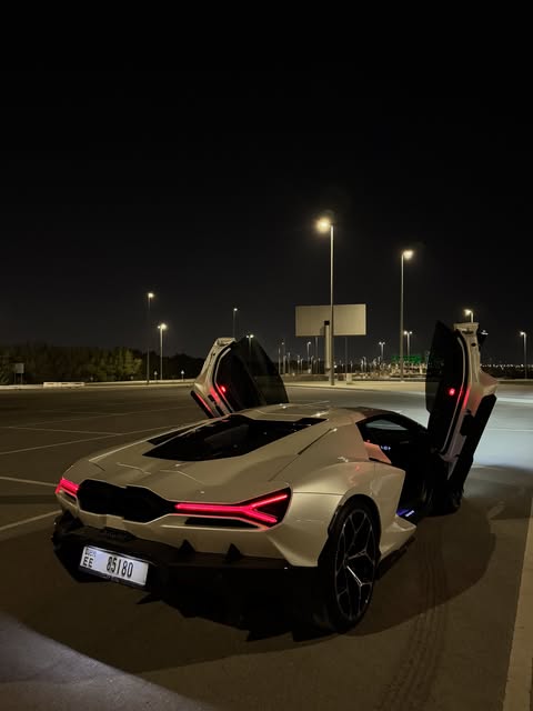 competitionreal's tweet photo. White Knight 🤍 https://t.co/JiTsdWXPbV