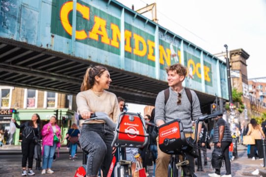 willnorman's tweet photo. Cycling is one of the best ways of exploring London - especially now we’ve got over 450km of Cycleway.

To celebrate #WorldCarFreeDay TfL &amp; Santander are offering half price cycle hire membership 🚲🚲🚲🚲🚲🚲🚲 https://t.co/O9fAua7nul