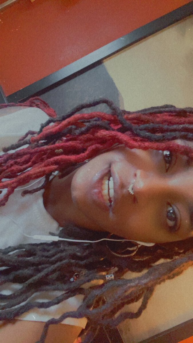 92sturdy's tweet photo. WAA ππππ½ RISE AND SHINE β¨, Have ah Great day POOKIES π©π½βπ¨π¨ #theartist #goodmorning #wakeandbake #haveagreatday #fypage https://t.co/5eh93vRfPD
