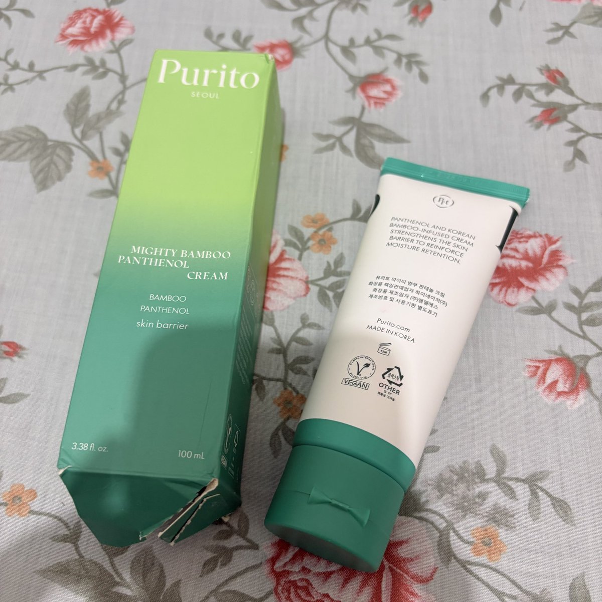 softivoryy's tweet photo. wts purito bamboo panthenol cream moisturizer 115k ajah jarang bgt pakee (paling baru 5x pake dan secuil bgt tiap pake) https://t.co/9Y5sqwQPWr