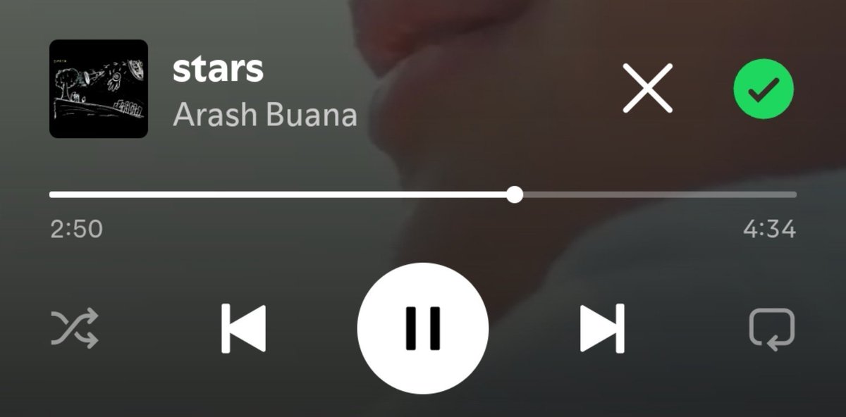 ayayammm1's tweet photo. alay tapi aku keep him and semua kelas 12 moment in this song, sampe skrg masih suka dan kangen dikit dikit https://t.co/yIfAe7GBel