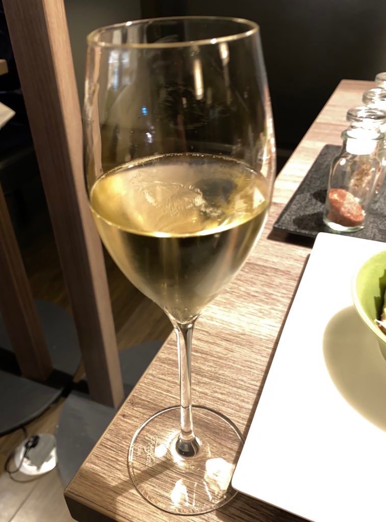 sorasora20027's tweet photo. 酔っ払った https://t.co/Nkkf4oUCKb