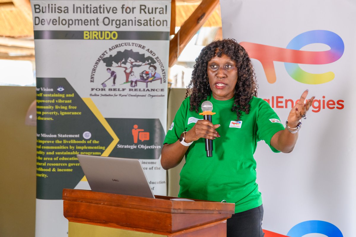 TotalEnergiesUG's tweet photo. At #TotalEnergiesEPUganda, our National Content strategy is designed to maximize Ugandan participation in the oil and gas sector, generate shared value within the country, and ensure a net positive impact from project development.

The strategy is anchored on three pillars, employing and training Ugandans, utilizing local goods and services, and enhancing capabilities through knowledge and technology transfer. 

Today, at HB Safaris Buliisa, together with @PAU_Uganda, @UNOC_UG, #CNOOCUganda, and local leaders, we joined NGOs & CSOs from the Albertine Region for the latest edition of #TotalEnergiesEPUganda's "Let's Talk!" engagement to discuss the progress, achievements and opportunities being delivered through the #TilengaProject.

#CreatingSharedValue