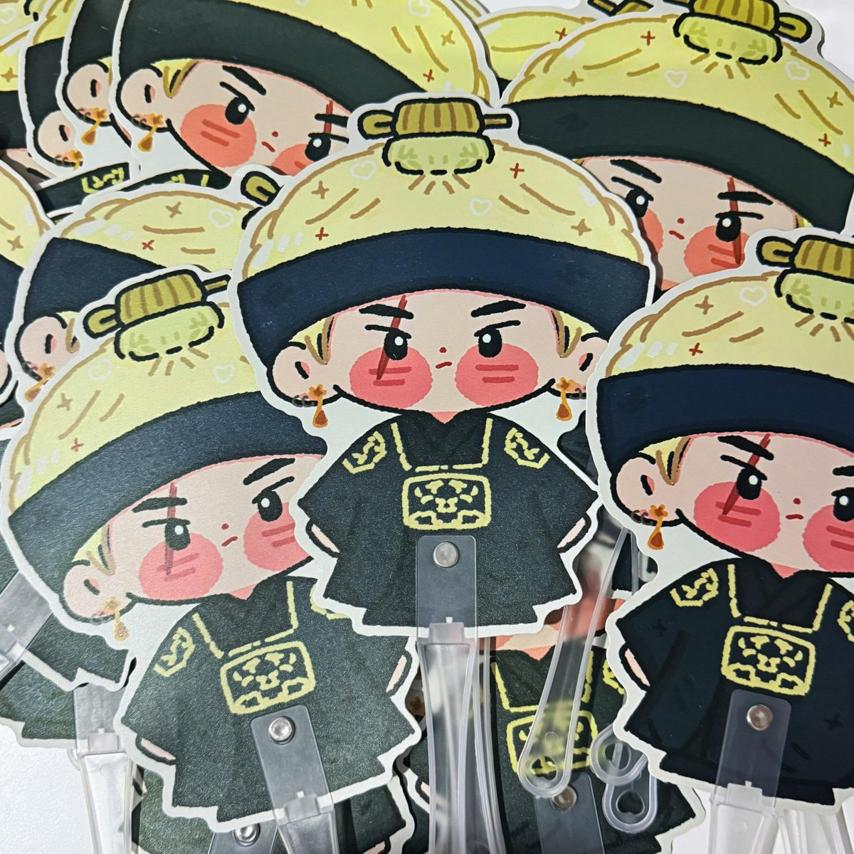thxnyxred's tweet photo. ทุกคนช่วยมารับด้วยนะคะ แบ่งไปแจกทั้ง 3 วันนนน
55555555555555555

#BTS_WORLDTOUR_BANGKOK
#BTS_WORLDTOUR_ARIRANG_BANGKOK https://t.co/RFt5vx7ALt