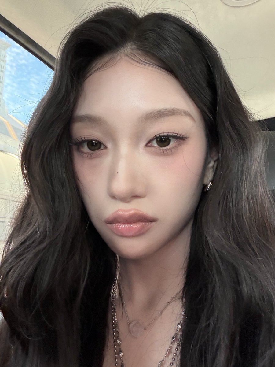 kongalee_'s tweet photo. 맘이너무힘들다 진짜로 https://t.co/t7p838KevD