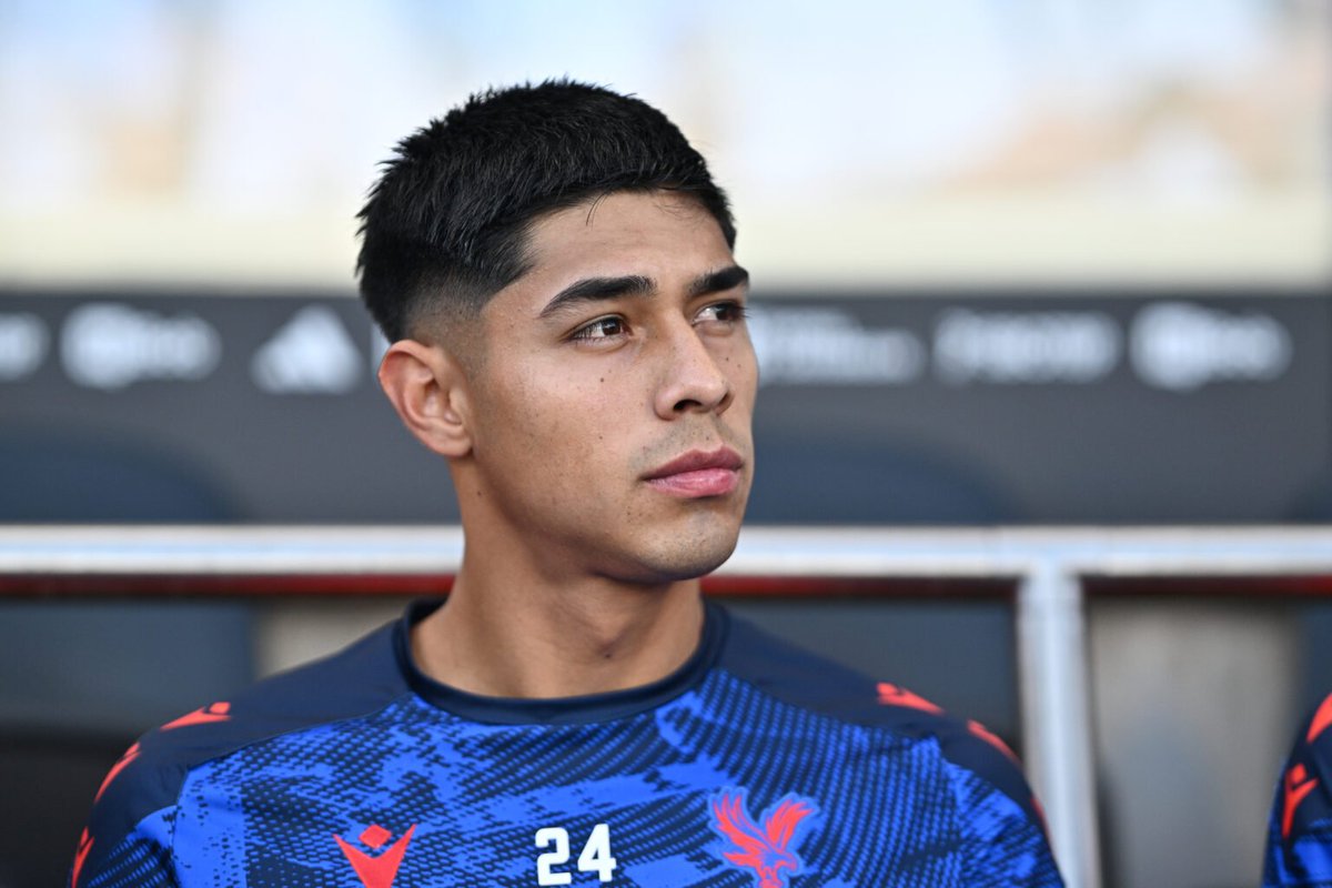 EAGLE1861's tweet photo. 🇨🇱 In news that'll relieve millions of fans in Chile and many in SE25 too, disciplinary issues were NOT behind Dario Osorio's recent dropping at #CPFC - Pierre Sage instead helping the Chilean through a "minor issue"

📝 For EAGLE on Substack...

https://t.co/bWpPEdrPae https://t.co/z1Chiq1Xla