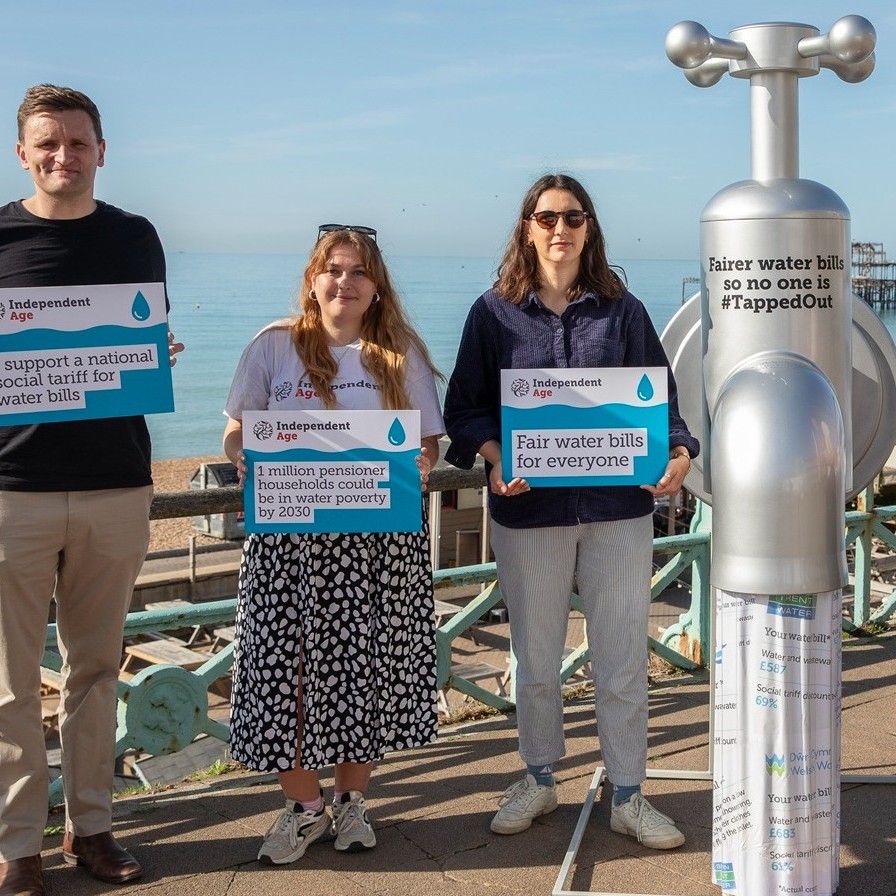 IndependentAge's tweet photo. Did our giant tap at #LDConf grab your attention? 💧

Too many people in later life are rationing water because of unaffordable bills. We're calling for a single social tariff in England &amp; Wales to change this.

Join us and sign the #TappedOut petition: https://t.co/pHi3jgsLh7 https://t.co/6IbawtOkau