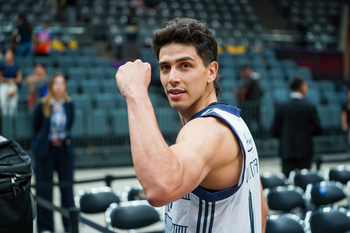 BasquetBocaJrs's tweet photo. ¡SÍ, PEPE! 💪🤠 https://t.co/aGVfIPSGxN