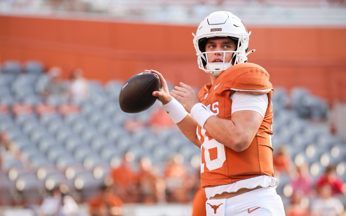 BCrawford247's tweet photo. Arch Manning's personality has disappeared since his apology and college football is worse for it. https://t.co/kYWSIOQcka https://t.co/GLgwrE7bTk