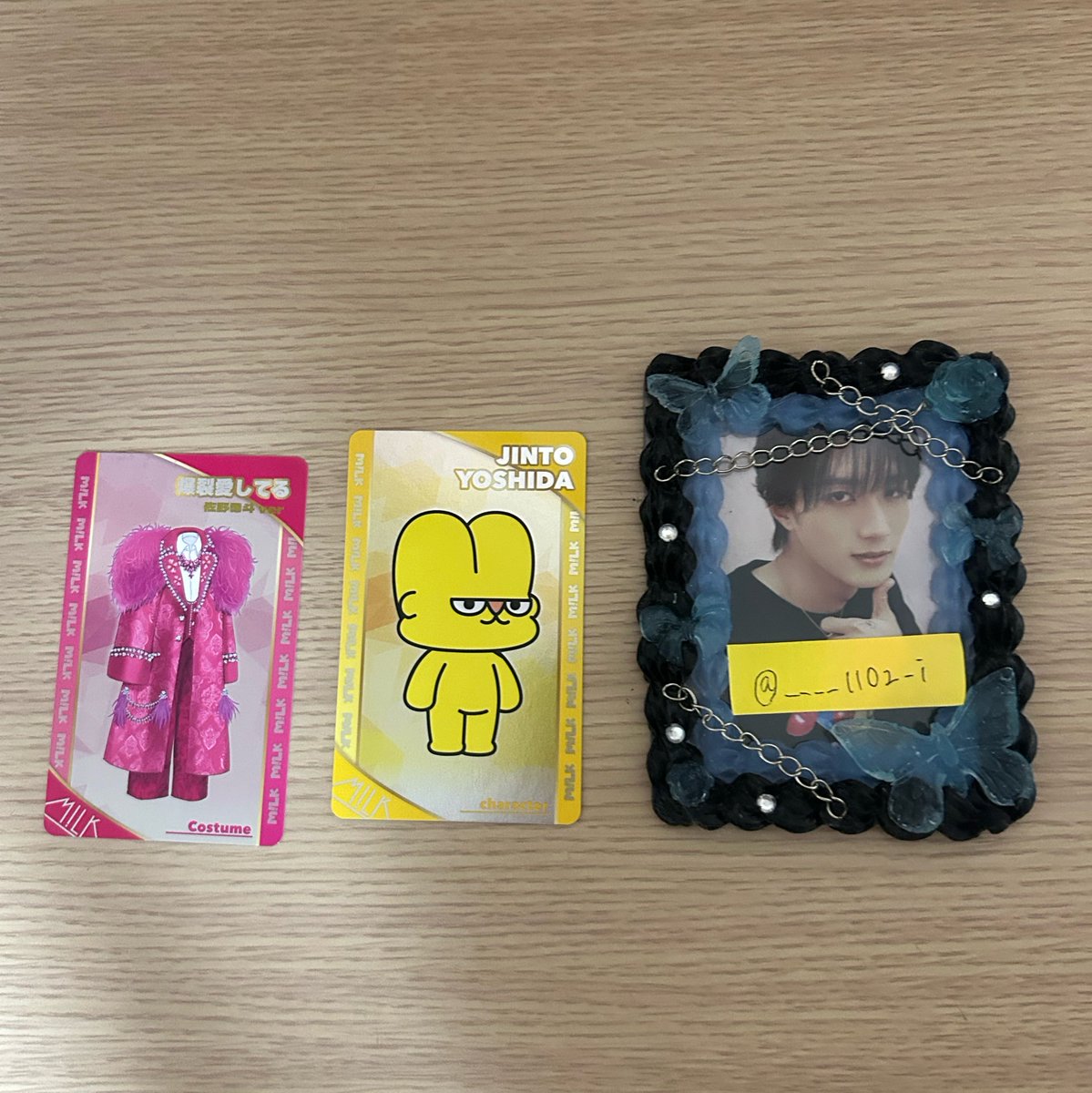 ___11O2_i's tweet photo. 【交換】M!LK シャカレボ　ランダム　トレカ

【譲】 佐野(爆裂衣装) 吉田(概念)

【求】🤍山中(概念、実��)
 
仙台手渡し、10/4手渡し、郵送希望。なるべくまとめて優先です。お気軽にお声掛けください。 https://t.co/tLx3f074c7
