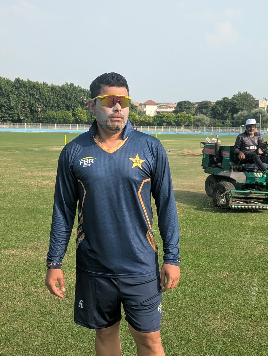 Umar96Akmal's tweet photo. It does not matter how slowly you go so long as you do not stop.🇵🇰 https://t.co/0w3DRmdKEO
