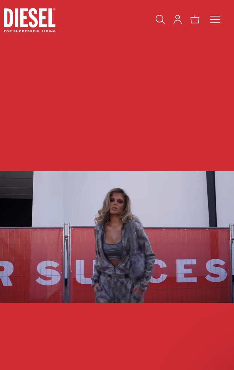 hannawithanh_'s tweet photo. the livestream has started. head over to https://t.co/B2GeQcjpC0 right now y’all!!!

#DieselXAylio 
#AylioMFWSS27 
#Aylio https://t.co/VWnPy3OHFj